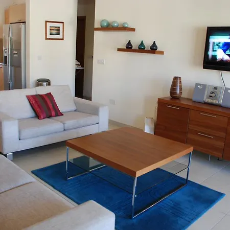 Apartman 3 Bedroom Atropos With Communal Pool, Aphrodite Hills *