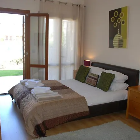 3 Bedroom Atropos With Communal Pool, Aphrodite Hills