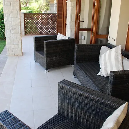 3 Bedroom Atropos With Communal Pool, Aphrodite Hills